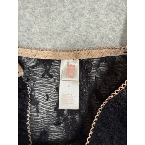 Jlo Womens Size M Black Sheer Lace Tank Top NWT - Picture 2 of 4